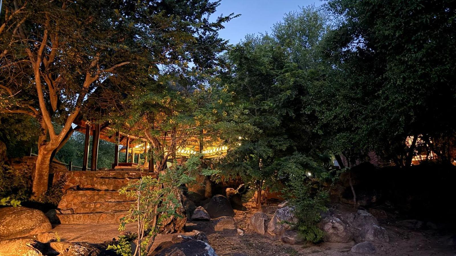 River Rock Lodge Parys Extérieur photo
