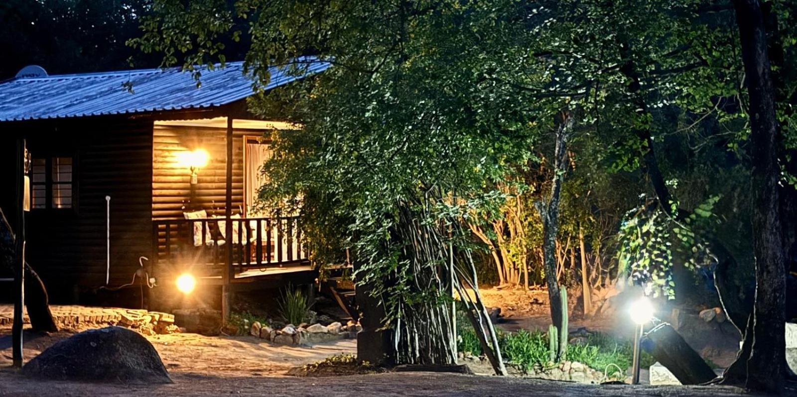 River Rock Lodge Parys Extérieur photo