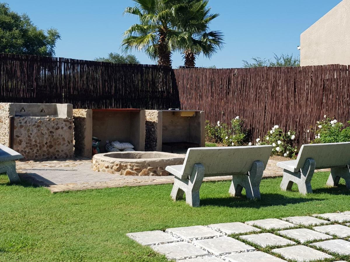 River Rock Lodge Parys Extérieur photo